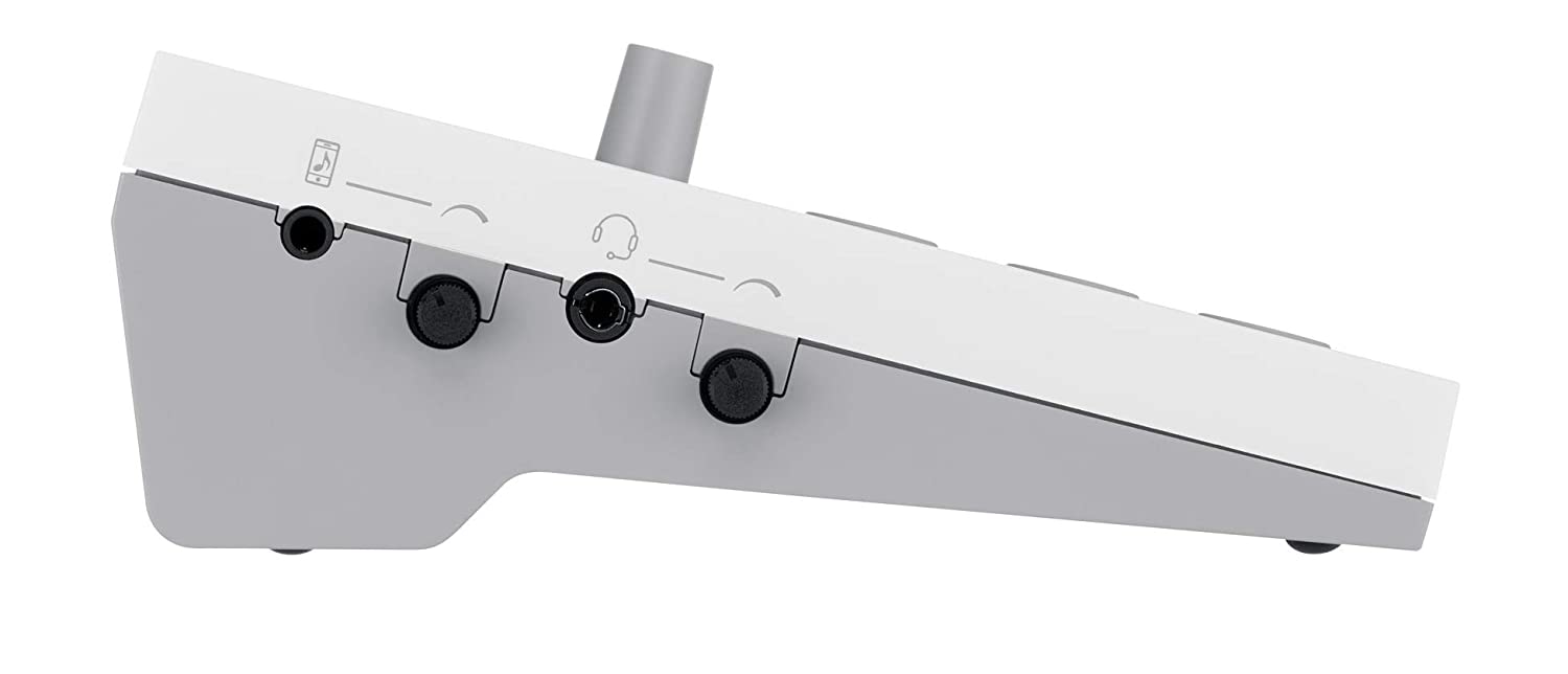 Roland-introduces-GOLIVECAST-a-Live-Streaming-Studio-for-Smartphones-3