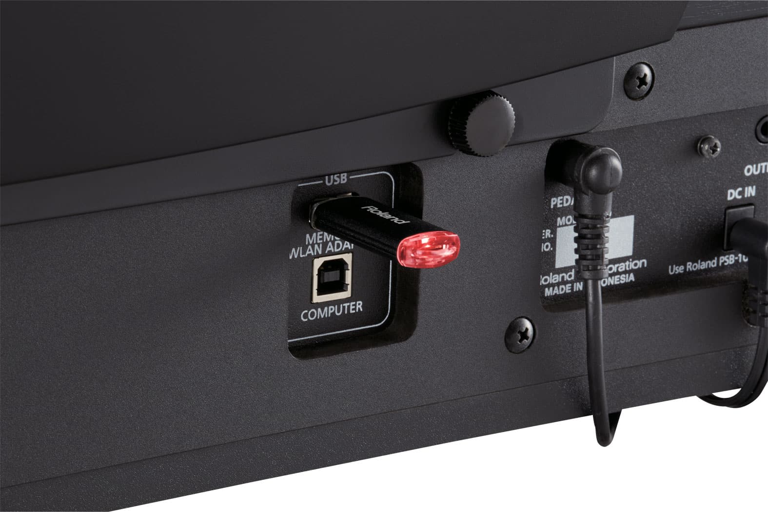 Roland F-20 Digital Piano with pen drive